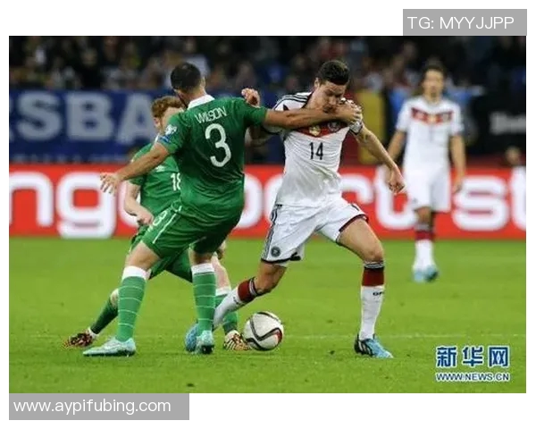 足球的重量是多少克影响比赛表现的关键因素解析 足球的重量是多少克影响比赛表现的关键因素解析